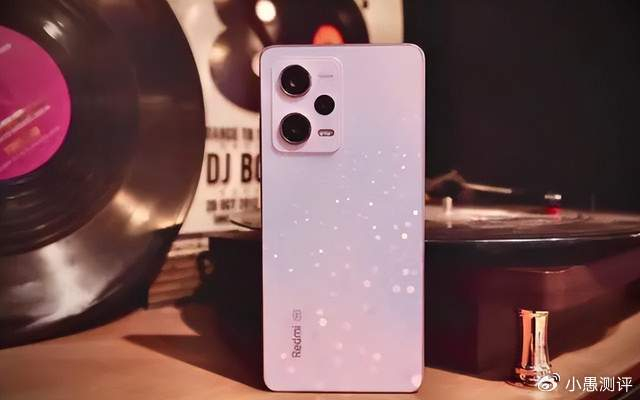 千元机诞生"新黑马",5000mah 67w ip53防水,52万跑分仅1007元|红米|千