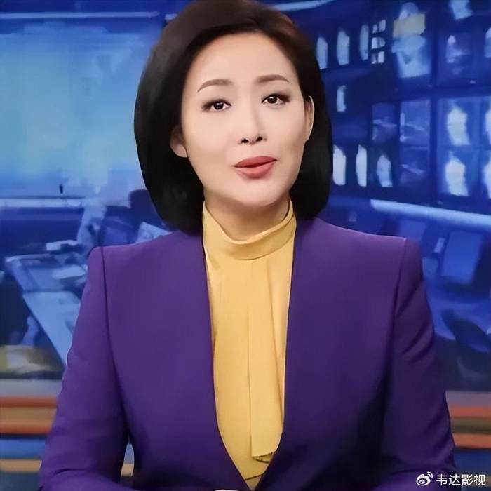 低调嫁圈外丈夫,37岁生一女,一家三口幸福美满|央视|郑丽|赵普_新浪