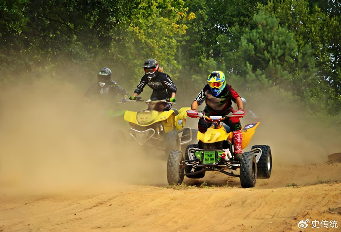 沙滩之翼:全地形车的魅力之旅