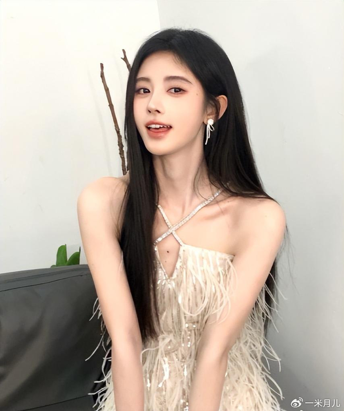 鞠婧祎|可爱|毛衣_新浪新闻