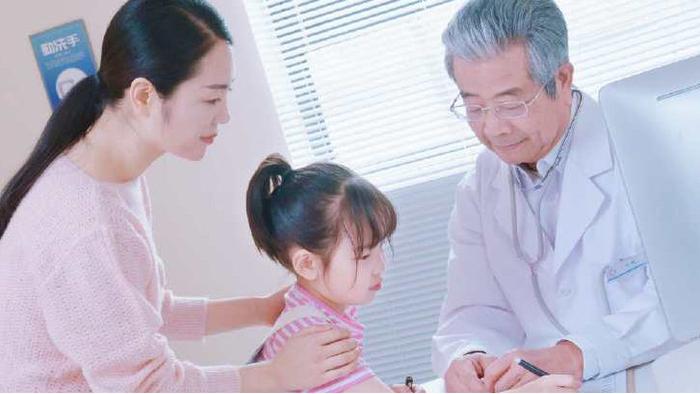 家丑不能外扬，特别是这4种“家丑”，烂在肚子里了也别往外说