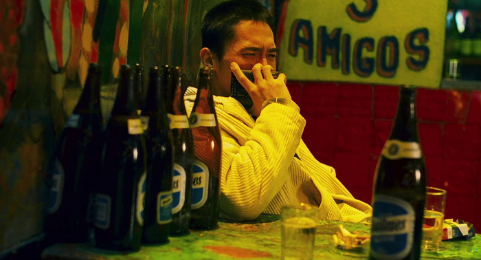 我终于来到瀑布我突然想起何宝荣我觉得好难过