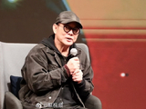 李连杰现身否认换心脏换血：我心脏没病换什么？辟谣养了2只小鬼