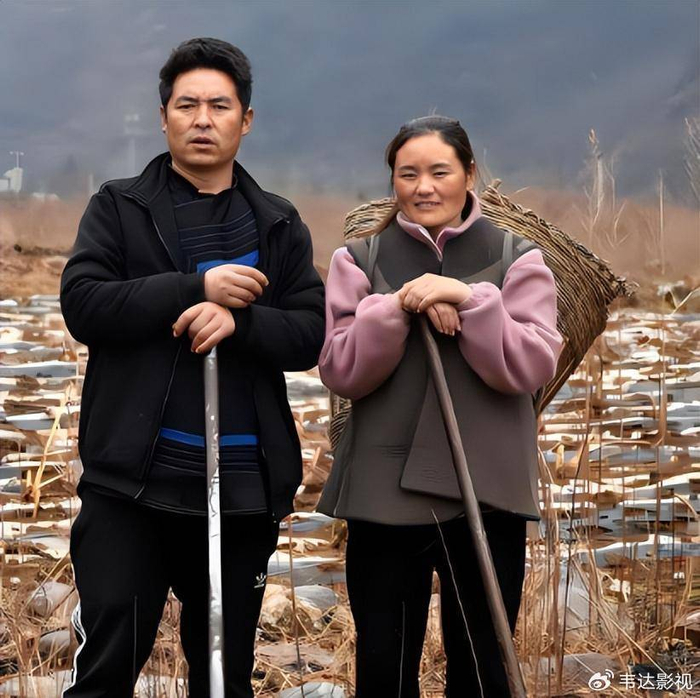 14年前感动中国的"春运妈妈",如今已找到,怀中孩子却已离世|周科|春运