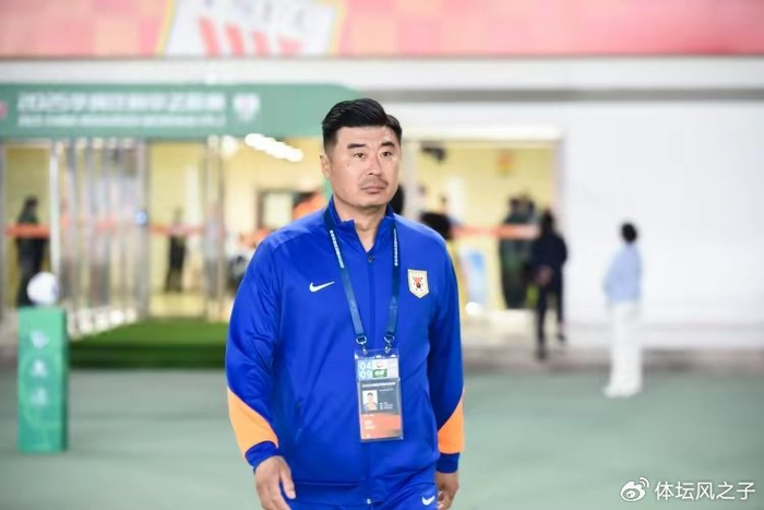 泰山队夏窗调整让人看不懂，新外援受质疑，三大矛盾浮出水面