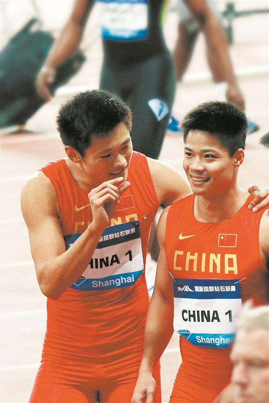 苏炳添谢震业携手再创年度最佳战绩