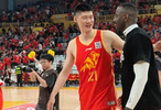 山西外援两次伤人！险些废了大秋俊龙，专家怒斥：漏判了一个违体