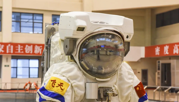 神十七出差满5个月神舟十八号将发射3位女航天员有人出征吗