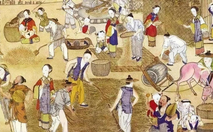 古人夏天不只穿长袍，私服薄到半透明，比现代还开放！