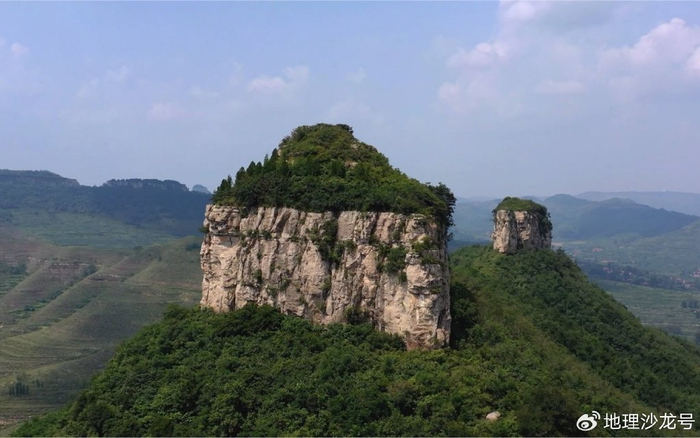 位于山东省沂蒙地区的"岱崮地貌",是我国第五大岩石造型地貌|地貌