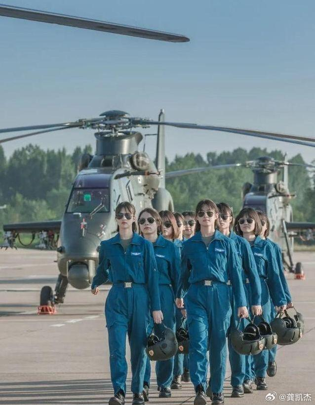 女,汉族,1999年10月出生,2017年9月入伍…|女飞行员|陆军航空兵学院
