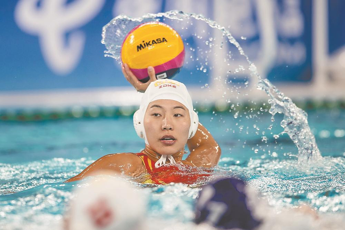 队长张婧两场贡献12分|水球|女子|中国队_新浪新闻