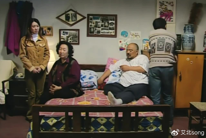 《东北一家人》演员差距大,牛小伟转行导演,朱婷婷被誉古典美人