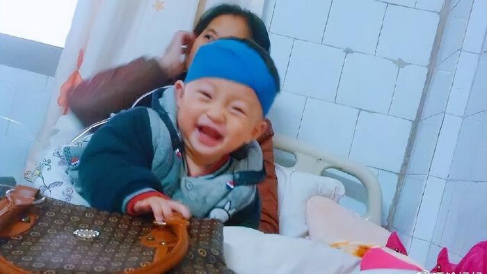 为何宝宝6个月后容易生病？妈妈做好3件事，娃免疫力强、少生病
