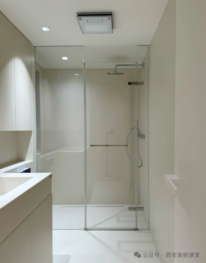 平开一字隔断下沉式淋浴.