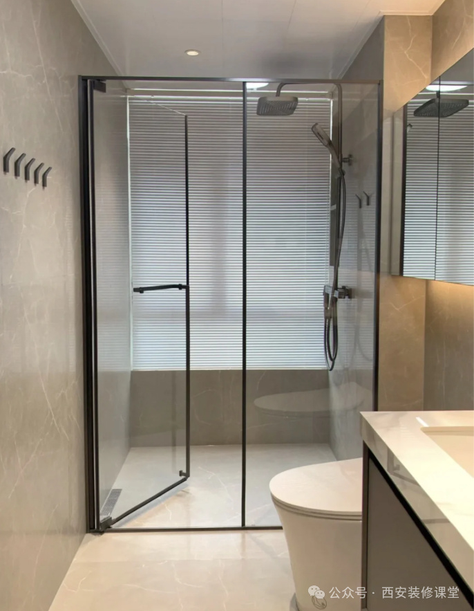 1一字平开淋浴隔断今天看看如果能做淋浴隔断或者淋浴房,什么样的能