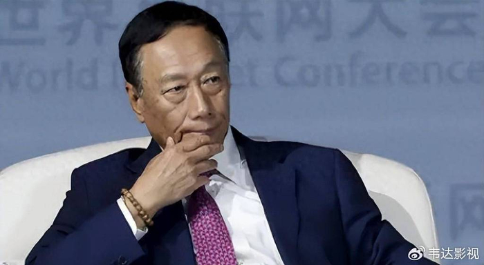 最牛打工妹王来春:专"抢"富士康生意赚1800亿,大方分二哥一半|立讯