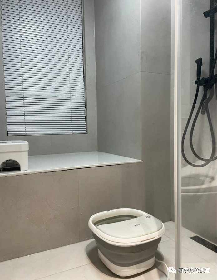 丰田考斯特房车车身紧凑带卫生间有哪些 价格和配置怎么样