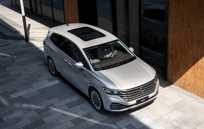 车长超53米比gl8坐着还舒服这款中大型mpv真是太香了