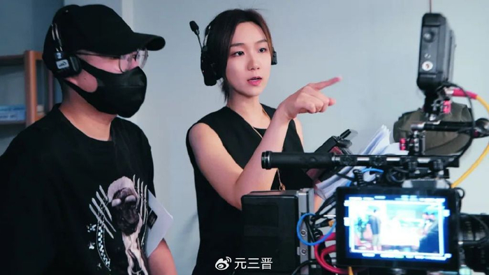 徐逸曈,"四自"驱动下的荧屏角逐|徐逸曈|太原|拍摄_新浪新闻