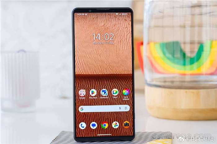 比华为都贵,日本索尼xperia 1Ⅵ发布,没有挖孔直屏旗舰设计!