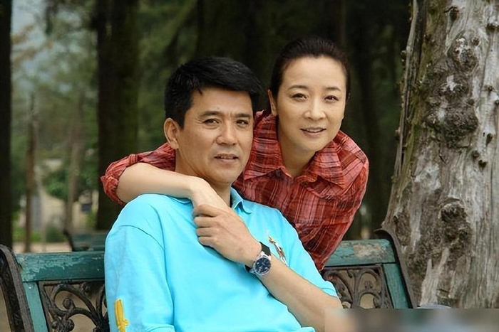 结婚25年,即便老公刘惠宁坐轮椅,她也坚守婚姻永不放弃|陈小艺|刘惠宁