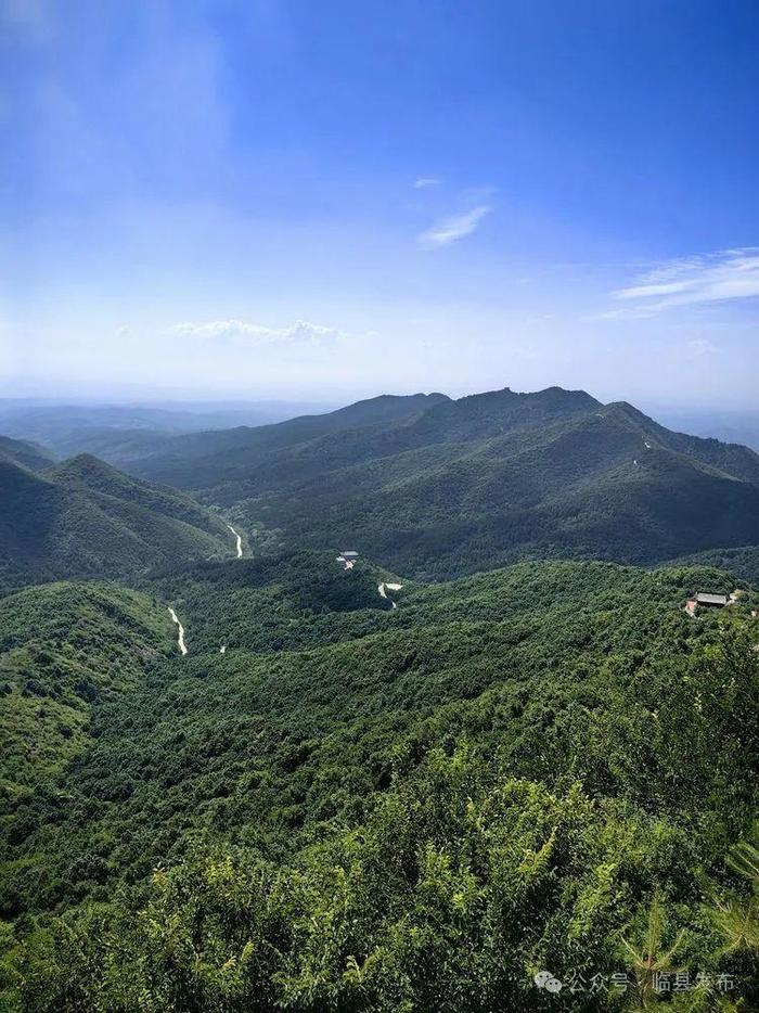 盛夏之吕山西临县大度山