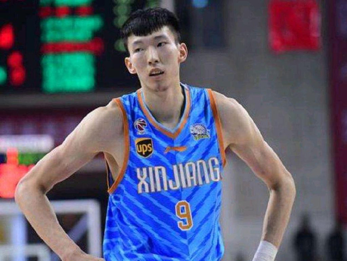 上午8点！周琦转会意外反转，北京首钢摊牌最新决定，恭喜杨鸣|上海男篮|辽宁男篮|中国篮协|新疆男篮|中国男篮_新浪新闻