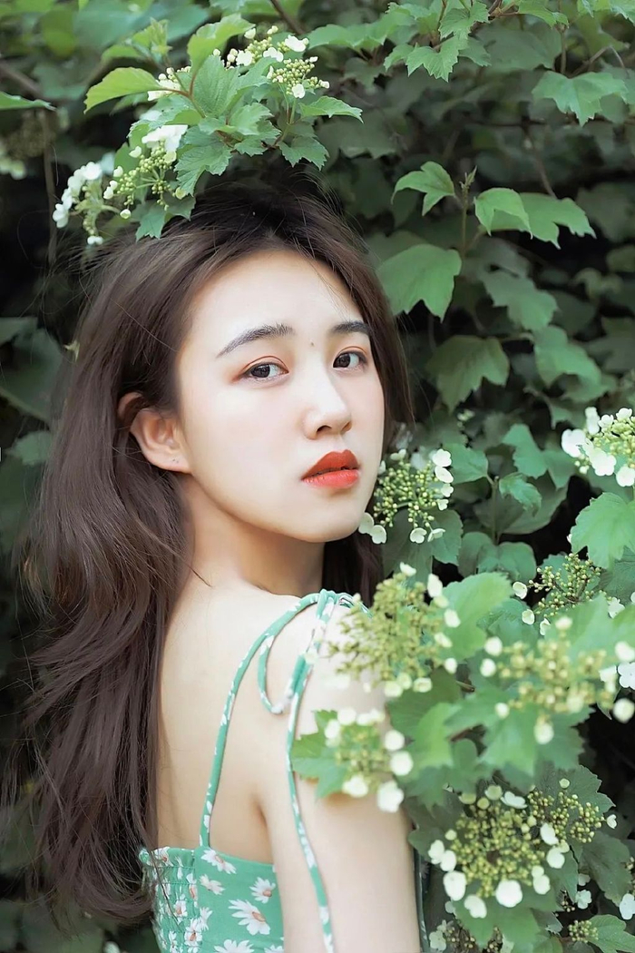 人像拍照怎么摆拍,这份"拍照姿势"建议收藏,人像美照就靠它