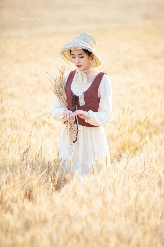 适合一个人的9个拍照姿势,简单好学,拍照各种美