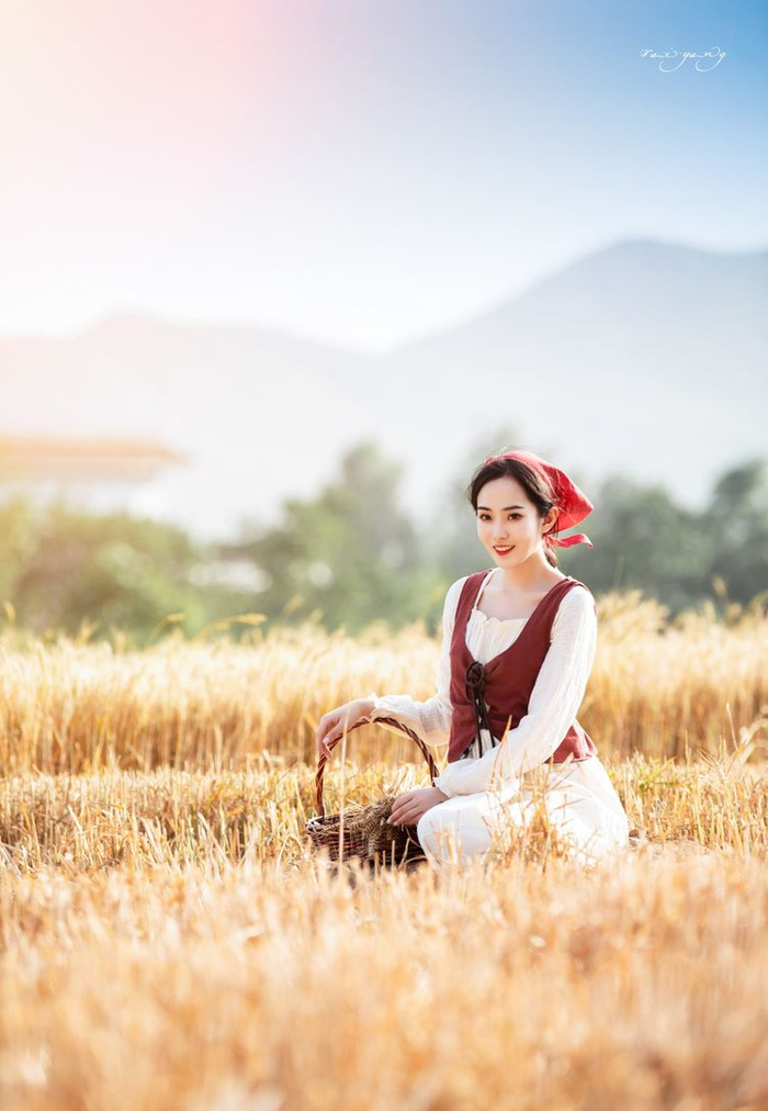 适合一个人的9个拍照姿势,简单好学,拍照各种美