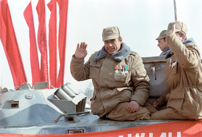 35年前的今天,1989年2月15日,最后一批苏军部队撤离阿富汗!
