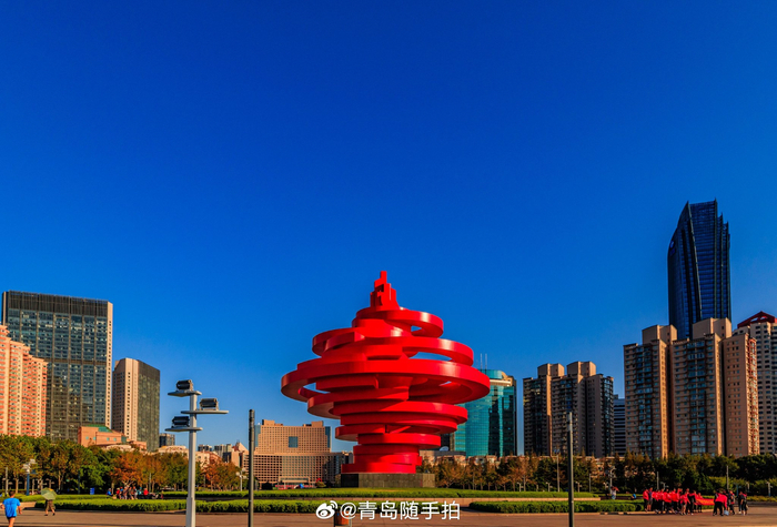 来青岛旅游,必到五四广场打卡