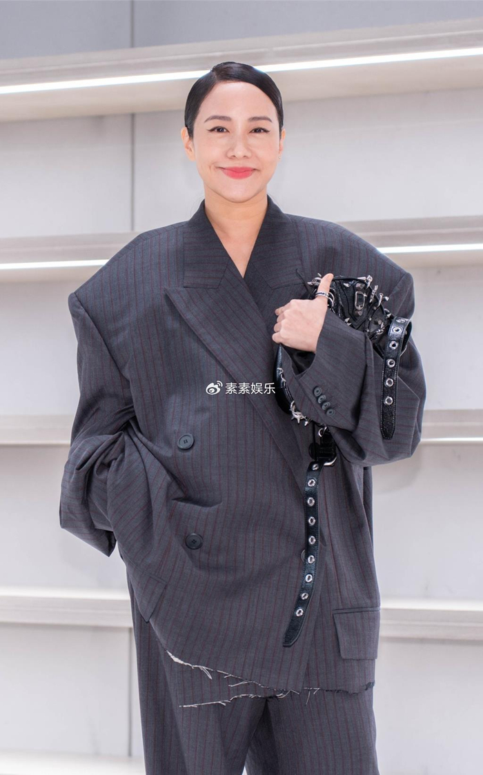 45岁林嘉欣变胖了,离婚半年和乐基儿一样,成了大码美女|林嘉欣|乐基儿