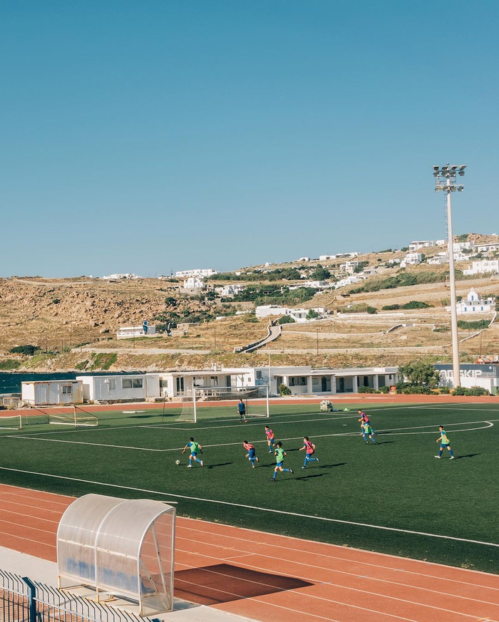 你有多久没踢球了__财经头条