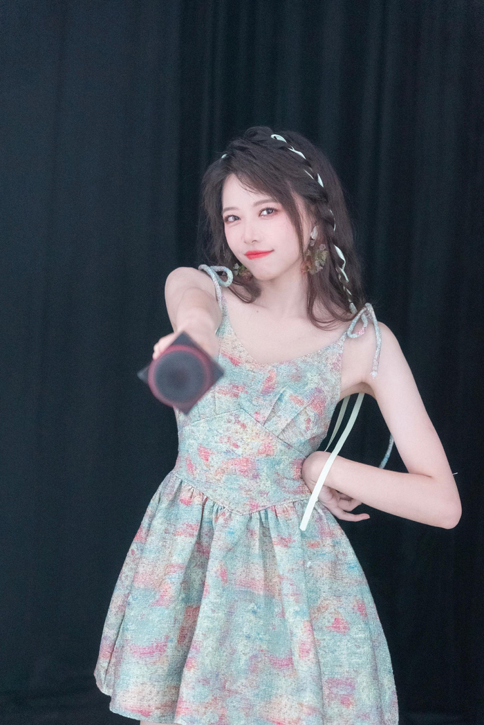 英雄联盟官方主持人骆歆|骆歆|英雄联盟|主持人_新浪新闻