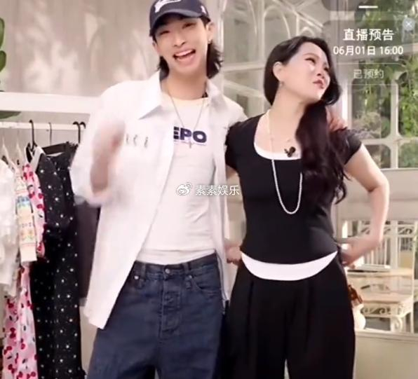 庾恩利活动好会拍,22岁很会凹造型,伊能静的妆容精致保养好|恩利|伊能静|造型_新浪新闻