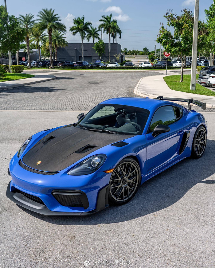 保时捷718caymangt4rs