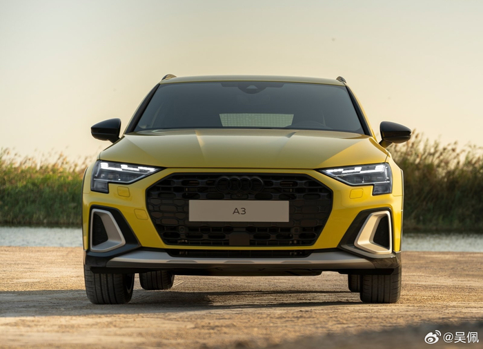 周三早海外新款奥迪a3新推出了一款allstreet版本车型