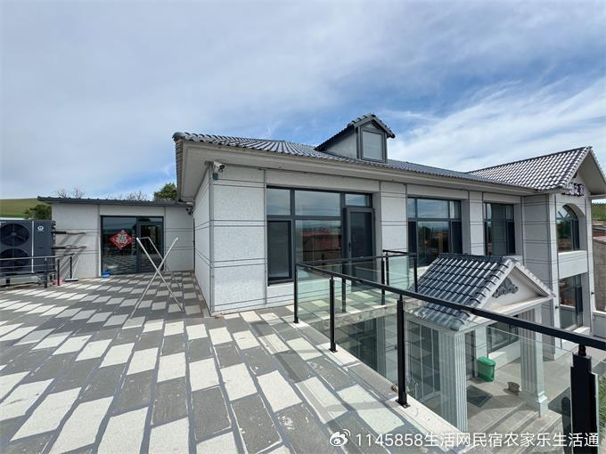 张家口沽源县闪电湖晓越之家民宿近大汉行宫,门口就是闪电河!