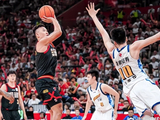 CBA名气最大的球星，半决赛成铁匠！三分26中5，他让所有人都失望