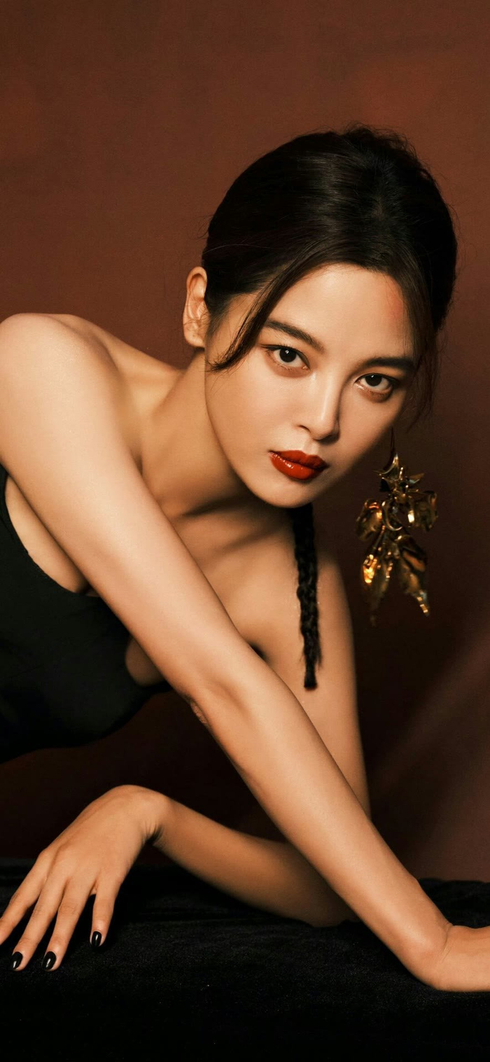 辛芷蕾 好身材 性格开朗 演技派 这样的姐姐谁不爱呢__财经头条