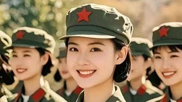 我刚退伍，去女战友家里开的工厂应聘，她笑着说，你娶我好吗