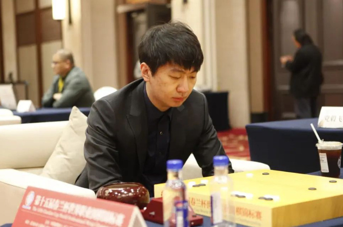 lg世冠党毅飞,大赛斩申真谞,半目灭劲敌,立功!