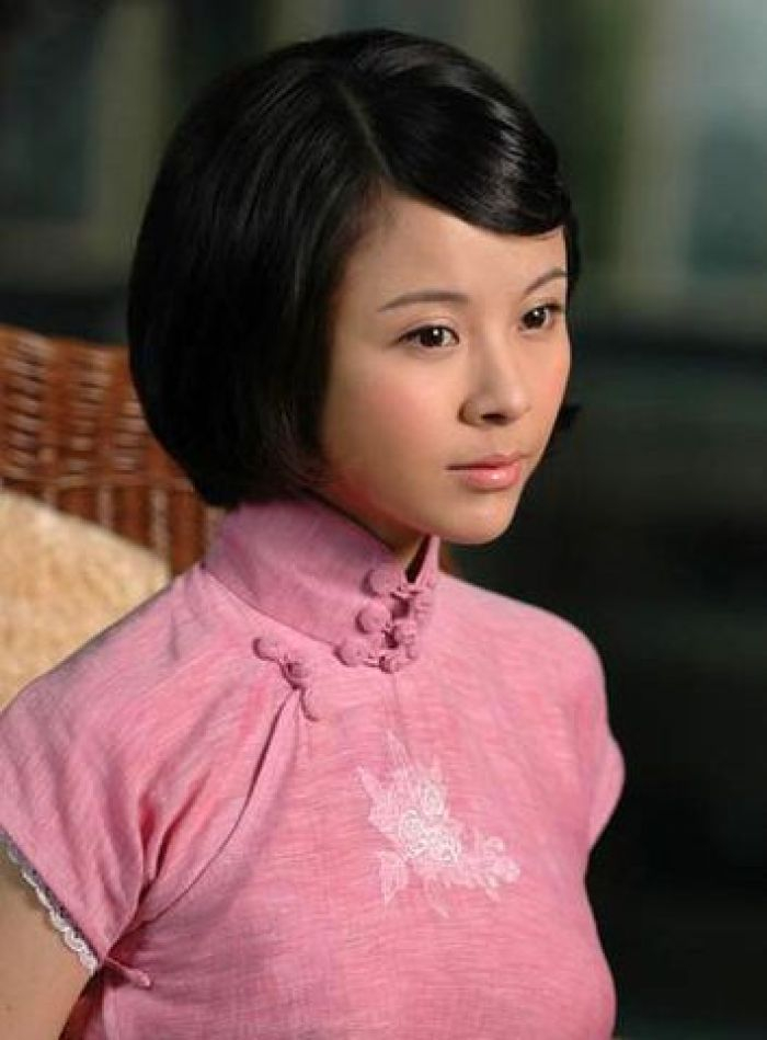 杨若兮,19岁恋上刘威,同居8年不愿结婚生子被分手,又自毁前程|杨若兮