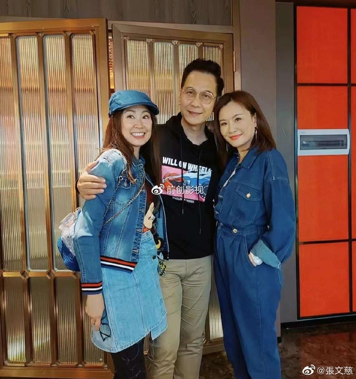 回忆杀！陈启泰夫妇与张文慈齐聚内地，亿万网红富翁罕露面|亚视|感情|亚姐|小龙女|滤镜_新浪娱乐_新浪新闻