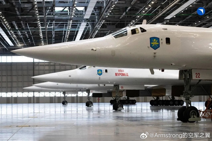 喀山飞机制造厂新鲜出炉的图160m白天鹅现代化改进型