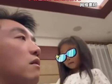 郑恺晒女儿全英文对话，网友调侃：英语水平已经超过超哥了