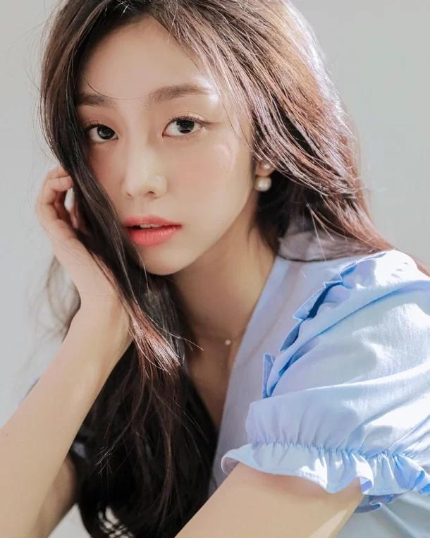 《ah-choo》,《the bell》,《今天的你》,《story flower》,《candy