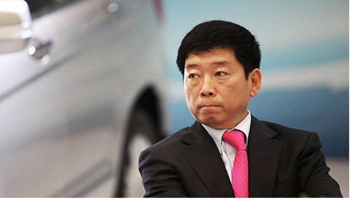 他属龙魏建军和他的钢铁长城